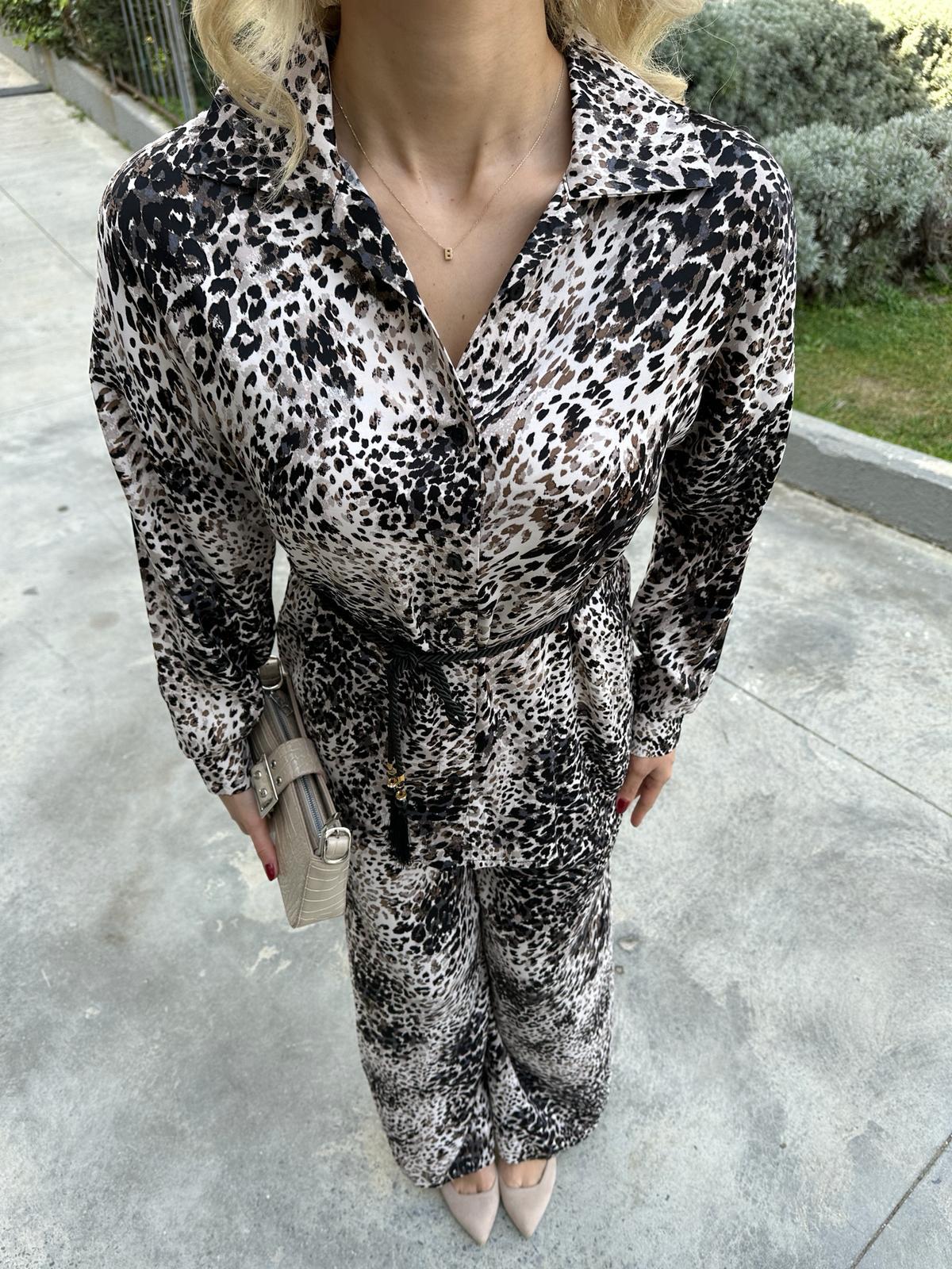 Hasır İnce Kemerli Leopar Gömlekli Takım 17074543