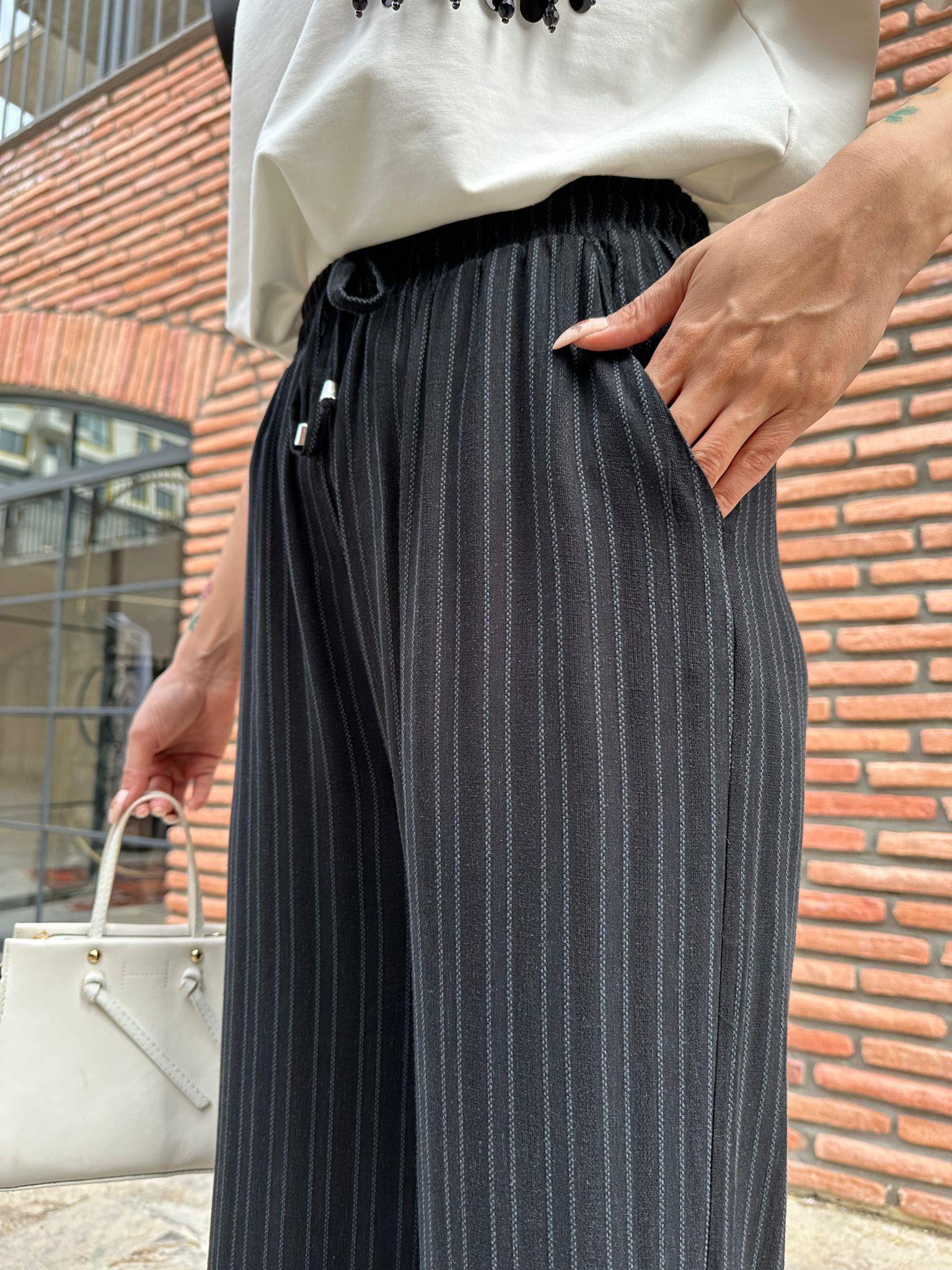 İnce Çizgili Mavi Şeritli Pantolon 0706268