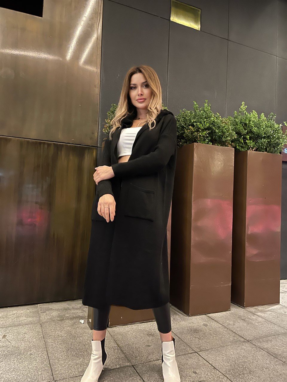 İTHAL KAPŞONLU HIRKA SİYAH