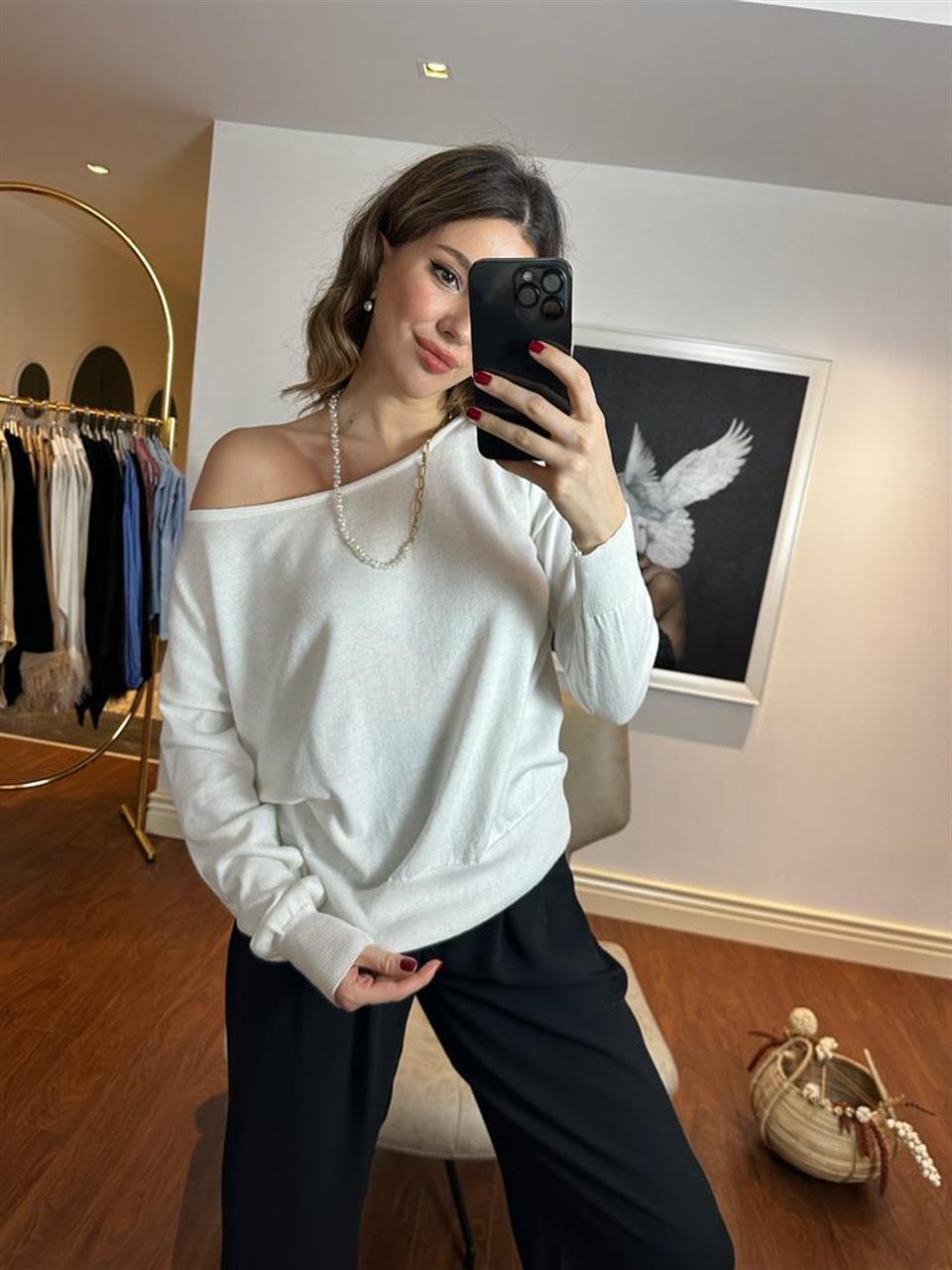 Kayık Yaka Baharlık Elit İnce Triko Beyaz 230252