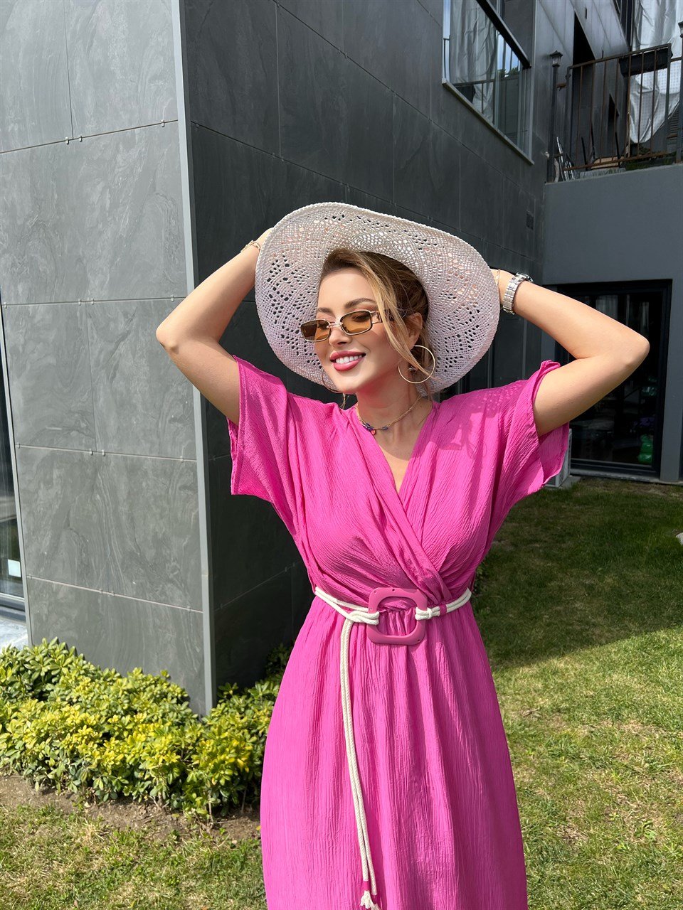 Kemerli Pembe Sasha Elbise
