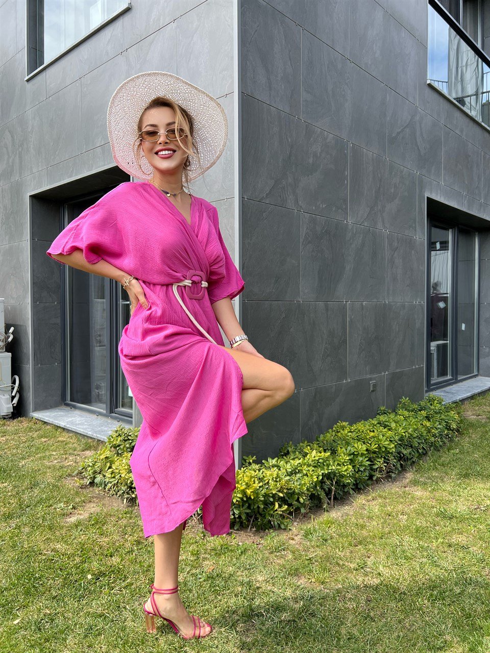 Kemerli Pembe Sasha Elbise