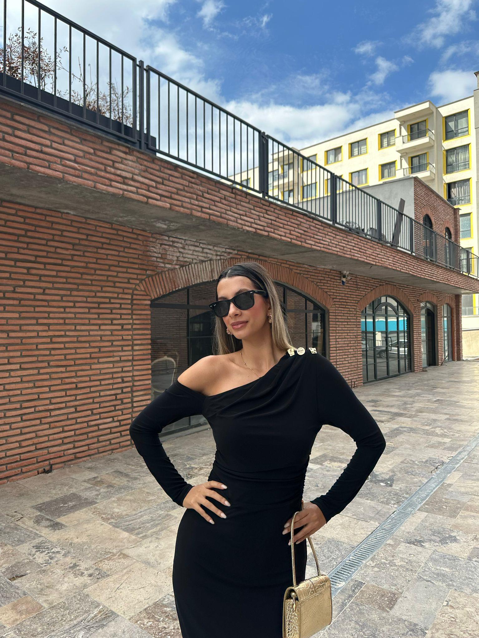 Laura Omuz Aksesuarlı Siyah Kalem Elbise kelb1005grs