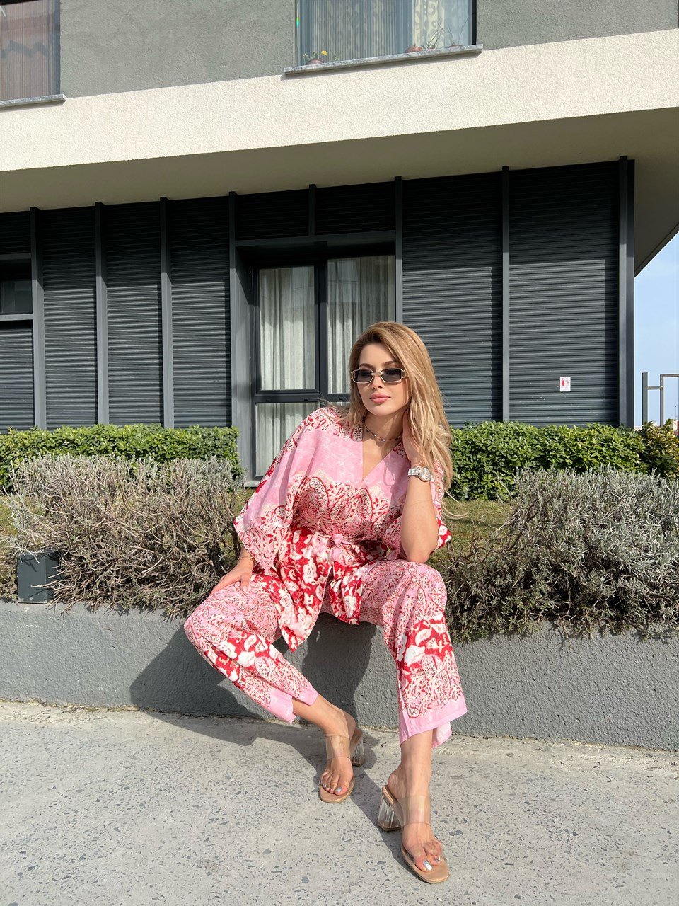 Leela Pembe Çiçekli Kimonolu Takım