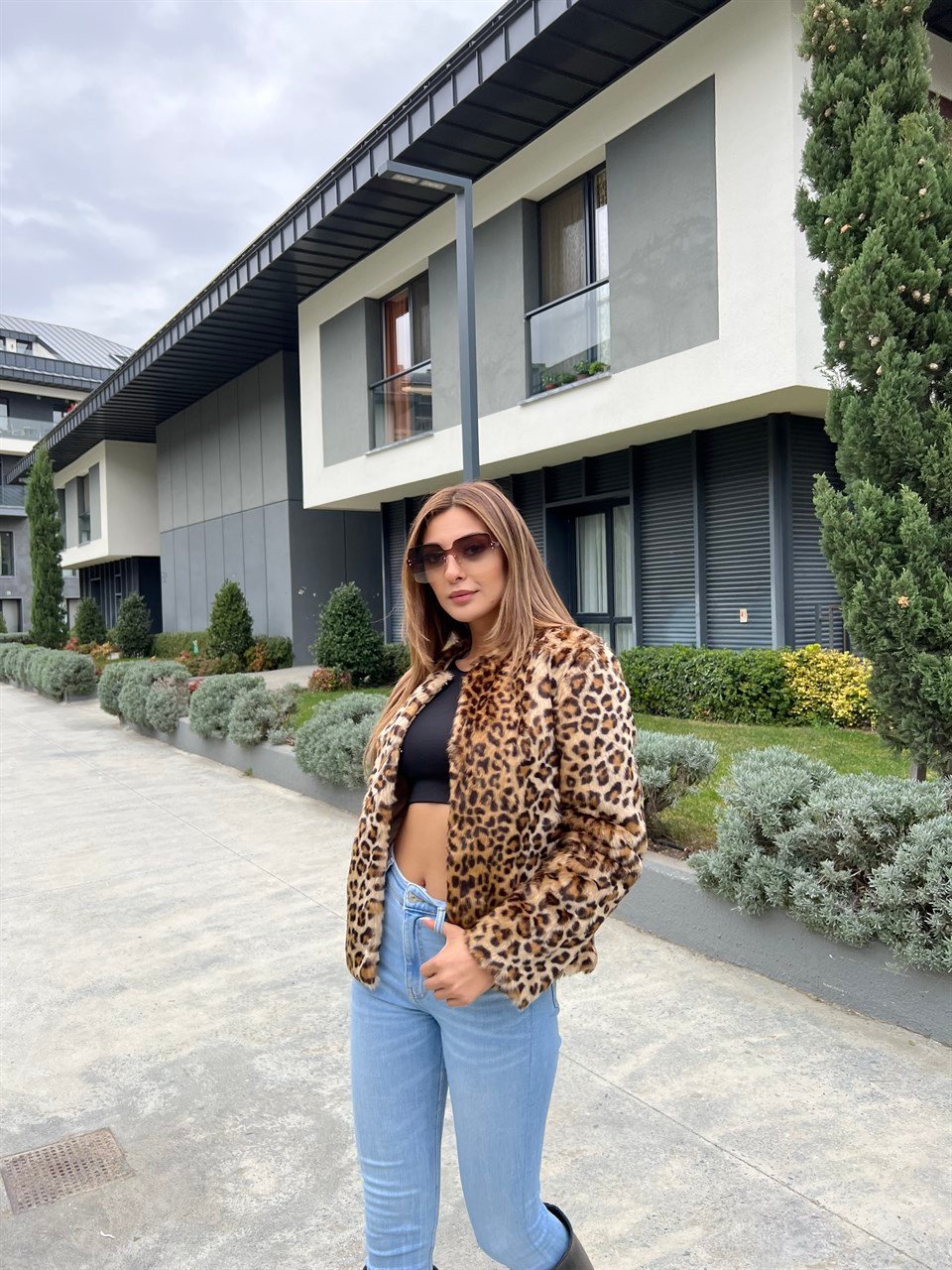 Leopar Desen Kısa Peluş Ceket