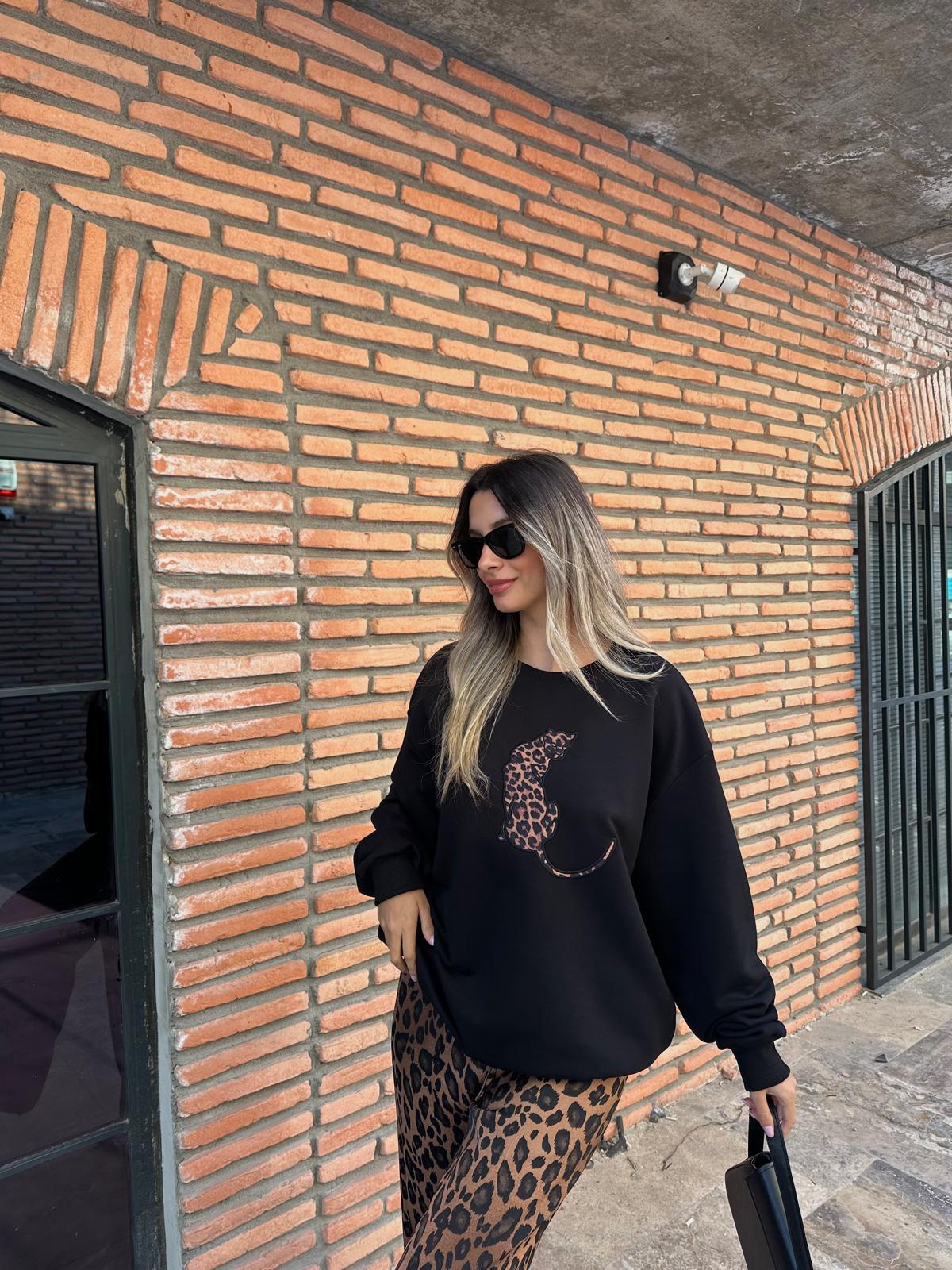 Leopar Figürlü Siyah Sweat swt1023htf