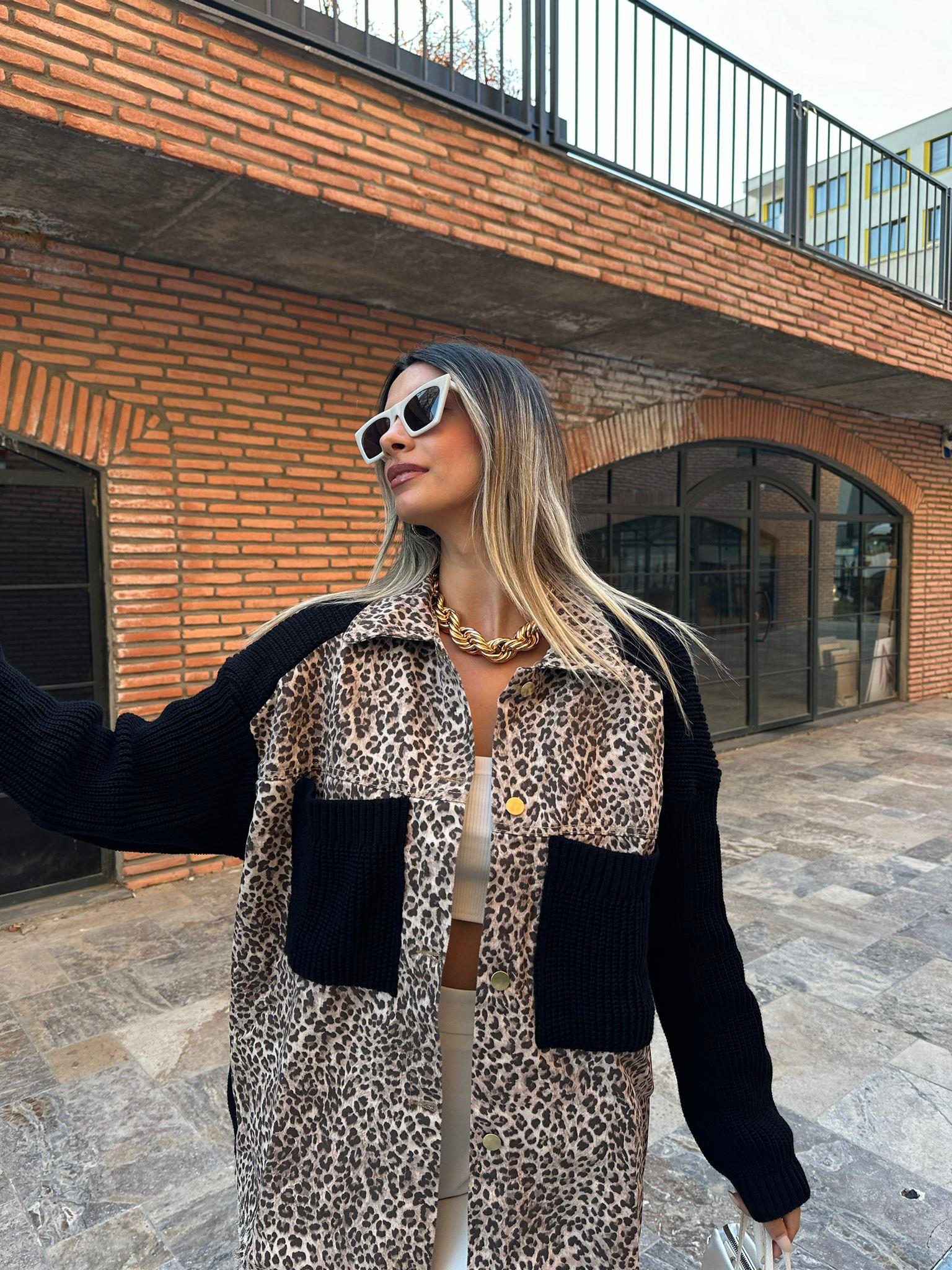 Leopar garnili triko hırka siyah 070621219