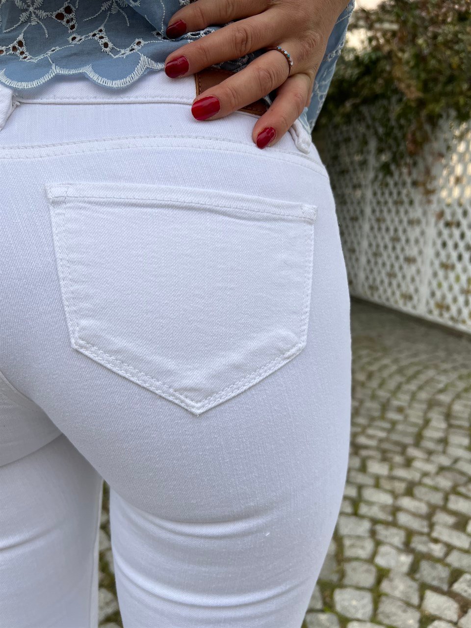 Likralı Beyaz Jean