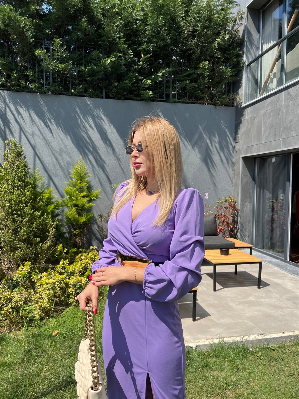 Lila Gold Kemerli Crep Elbise