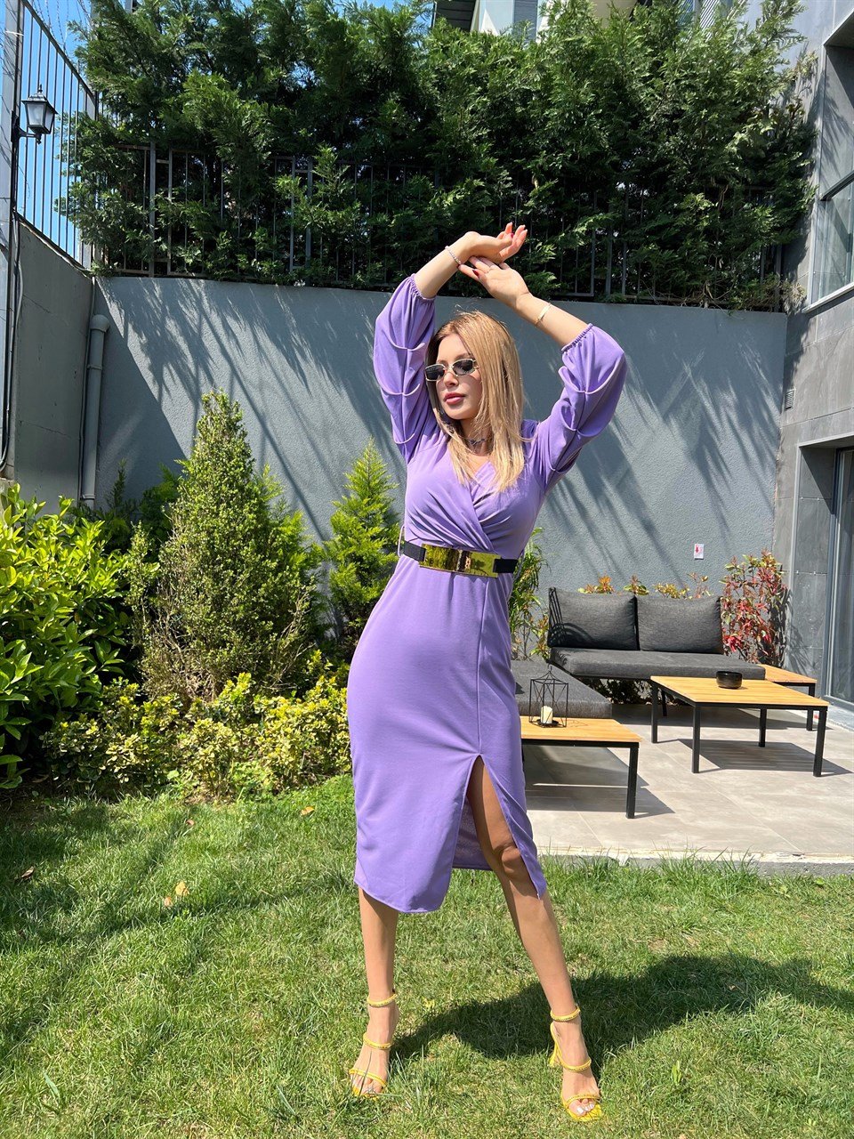 Lila Gold Kemerli Crep Elbise