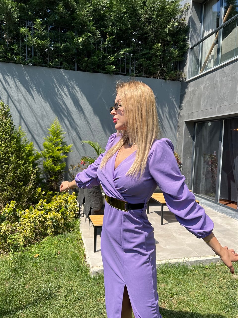 Lila Gold Kemerli Crep Elbise