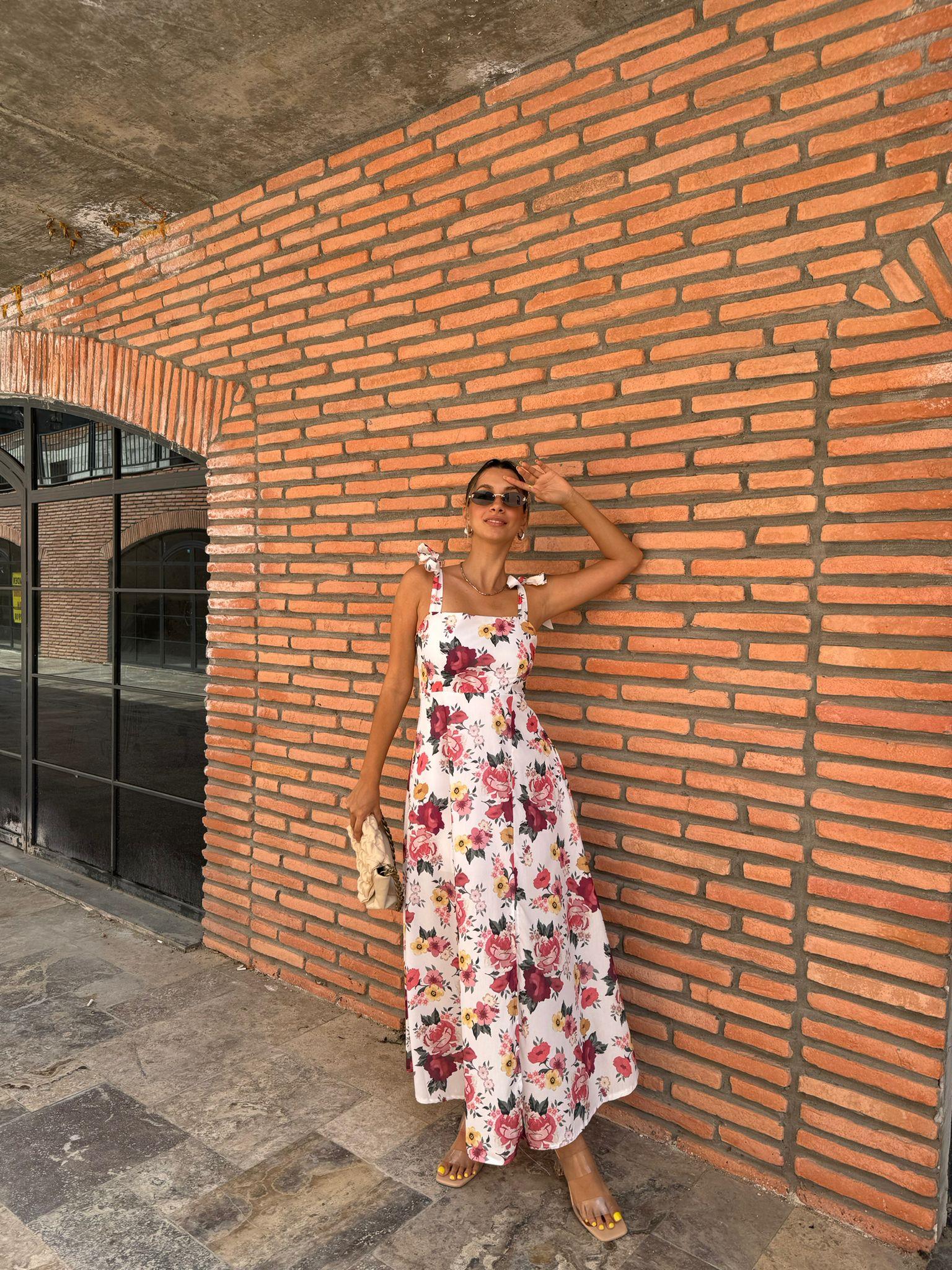 Limla Omuz Fiyonklu Çiçekli Elbise 070621169