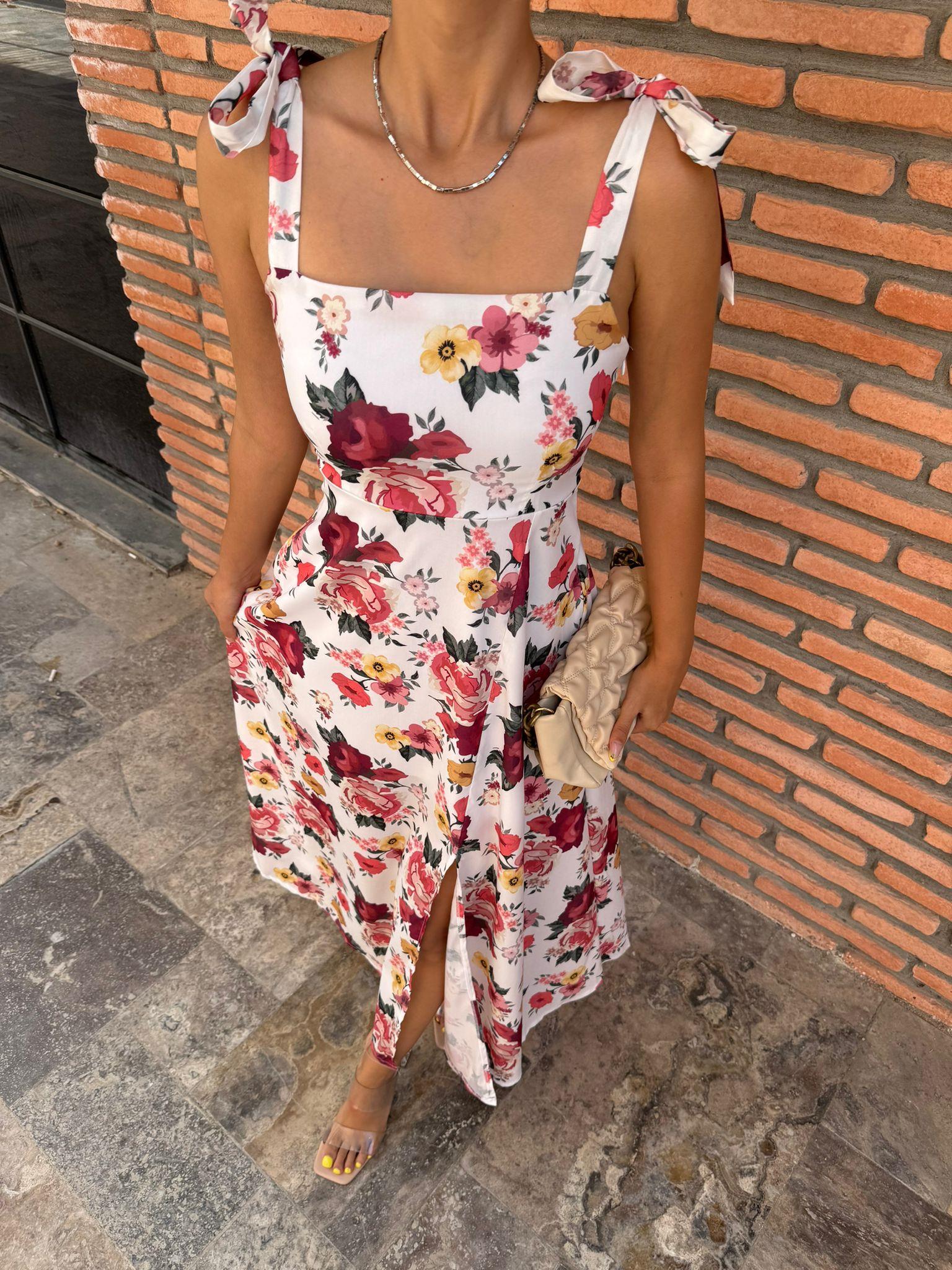 Limla Omuz Fiyonklu Çiçekli Elbise 070621169