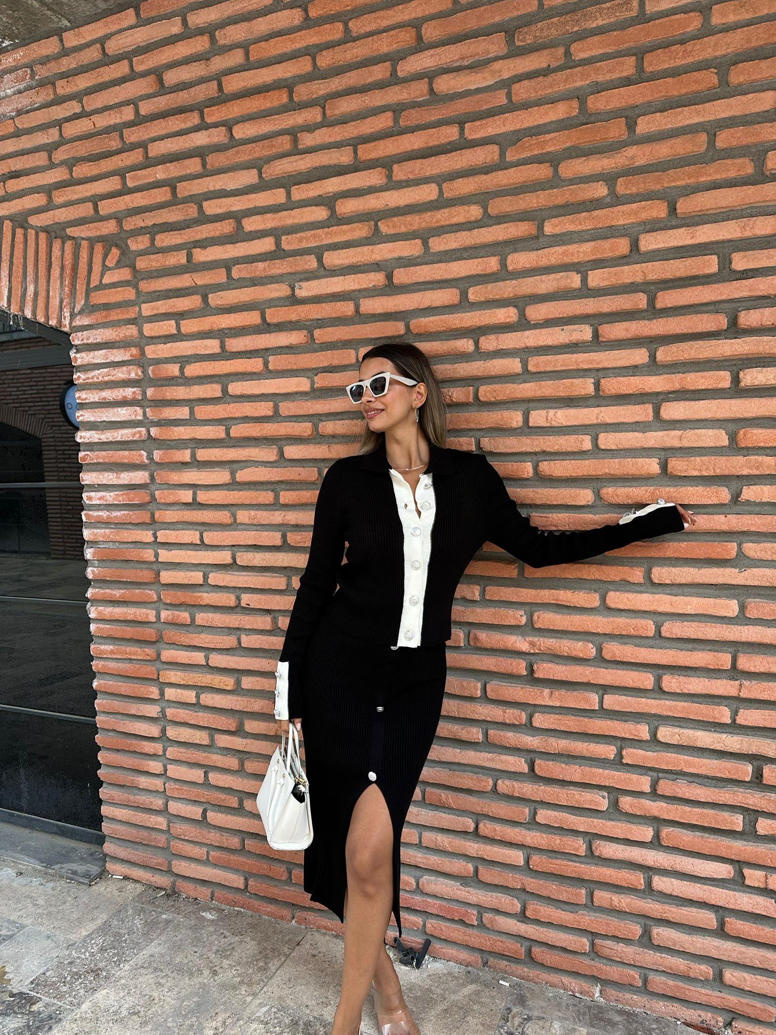 Lina Siyah Etekli Triko Takım 070621205