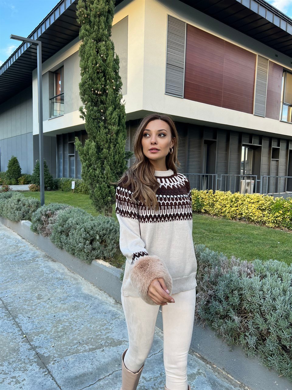 Marka Model Kolları Peluş Vintage Kazak