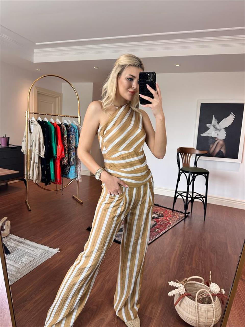 Marka Model Tek Omuz Çizgili Takım 0206258