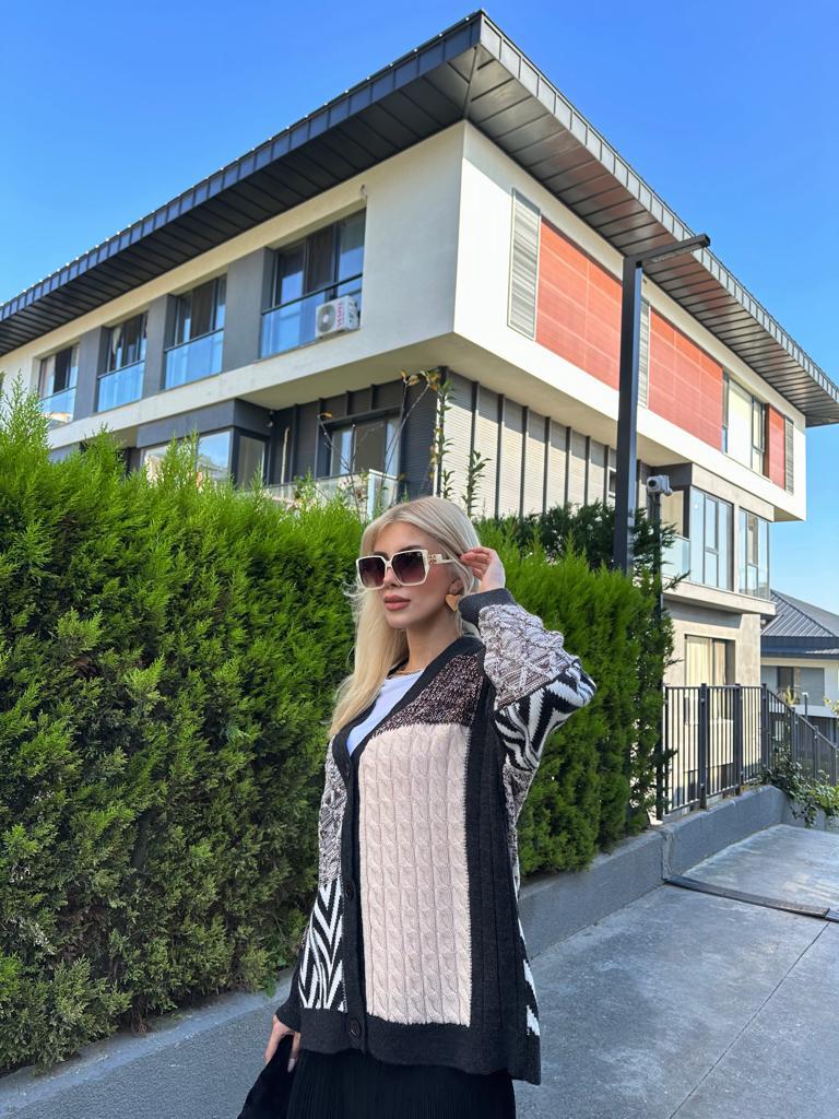 Marka Muadili Kırkyama Örgü Hırka 1707555