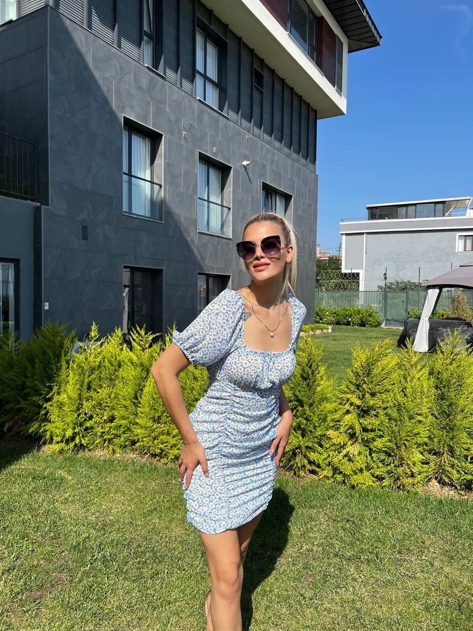 Mavi Papatyalı Mini Elbise
