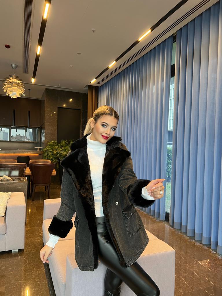 Mila Antrasit Uzun İçi Beyaz Kürk Detay Tasarım Jean Mont 1707429