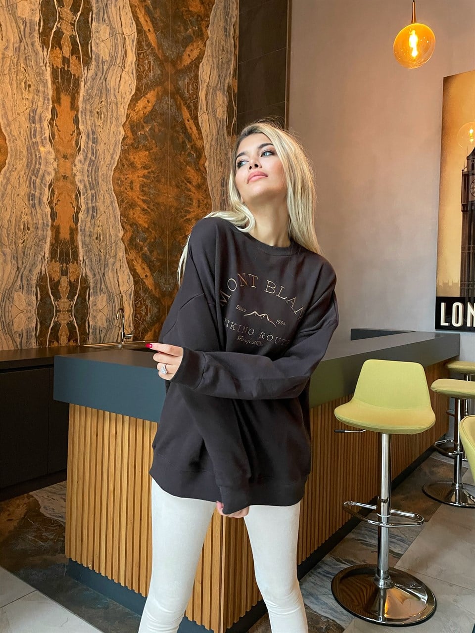 Mont Blanc Yazılı İçi Şardonlu Kahverengi Sweat