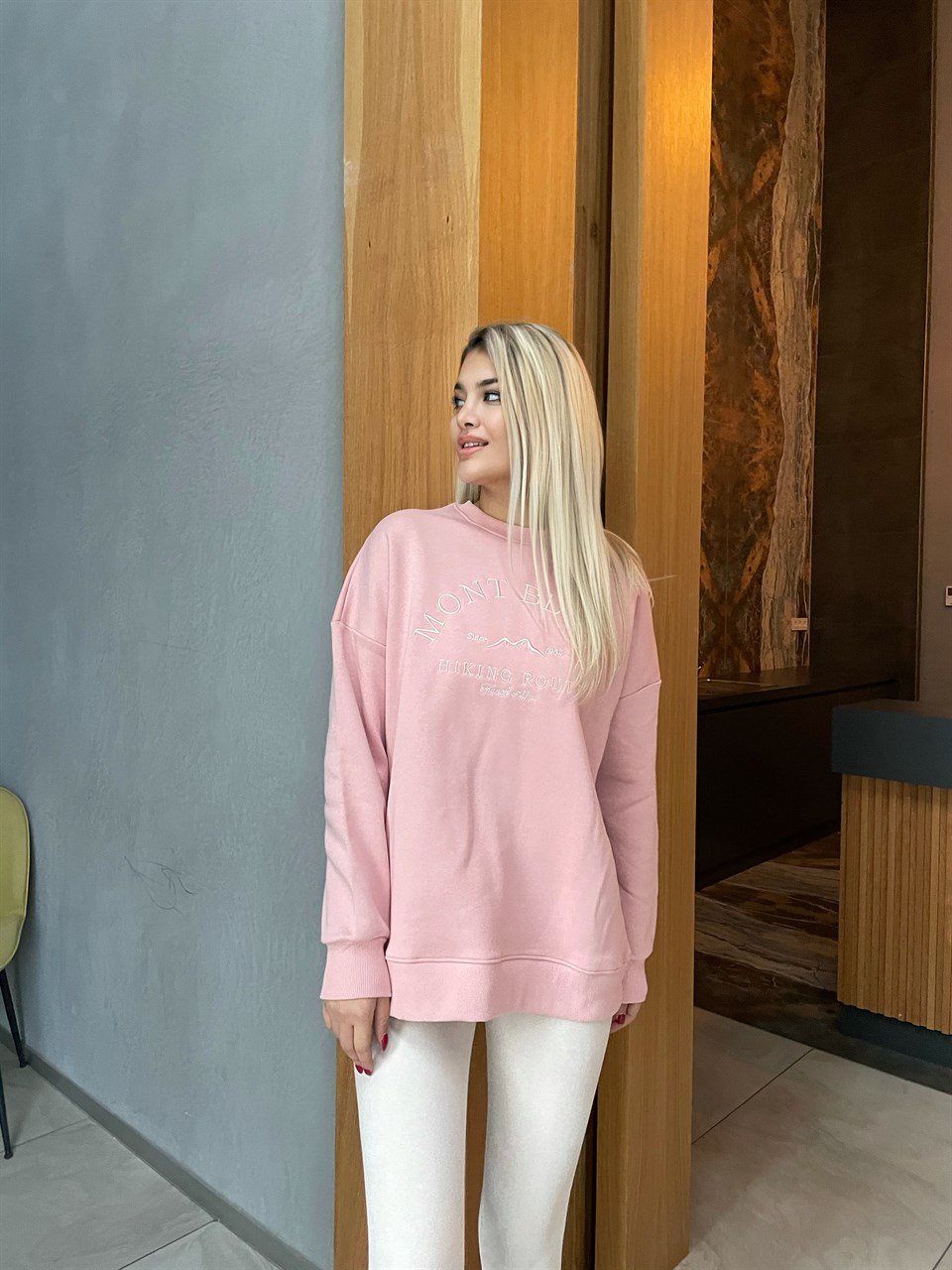 Mont Blanc Yazılı İçi Şardonlu Pembe Sweat