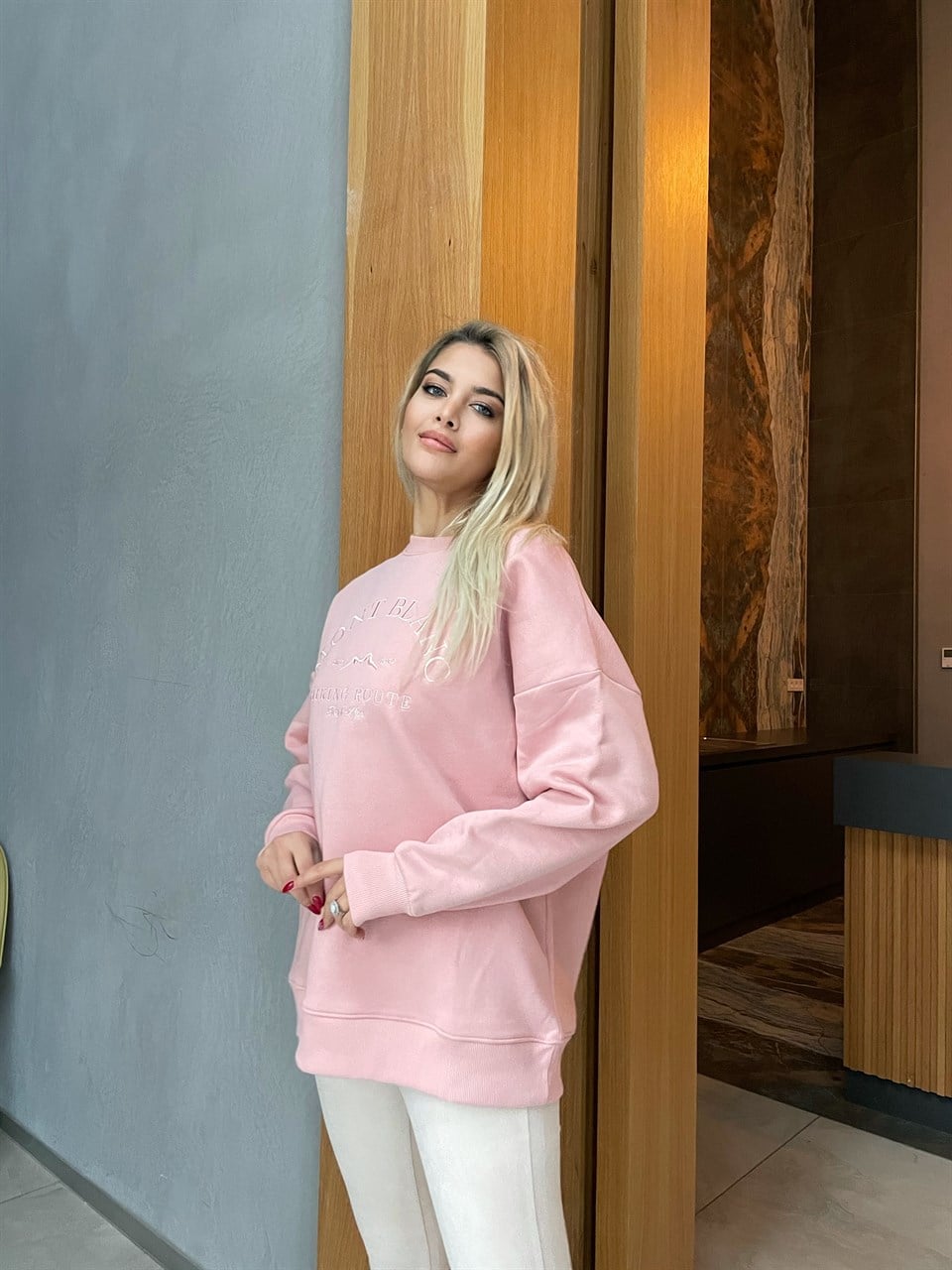 Mont Blanc Yazılı İçi Şardonlu Pembe Sweat