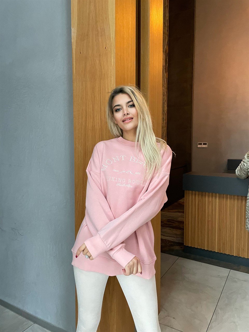 Mont Blanc Yazılı İçi Şardonlu Pembe Sweat
