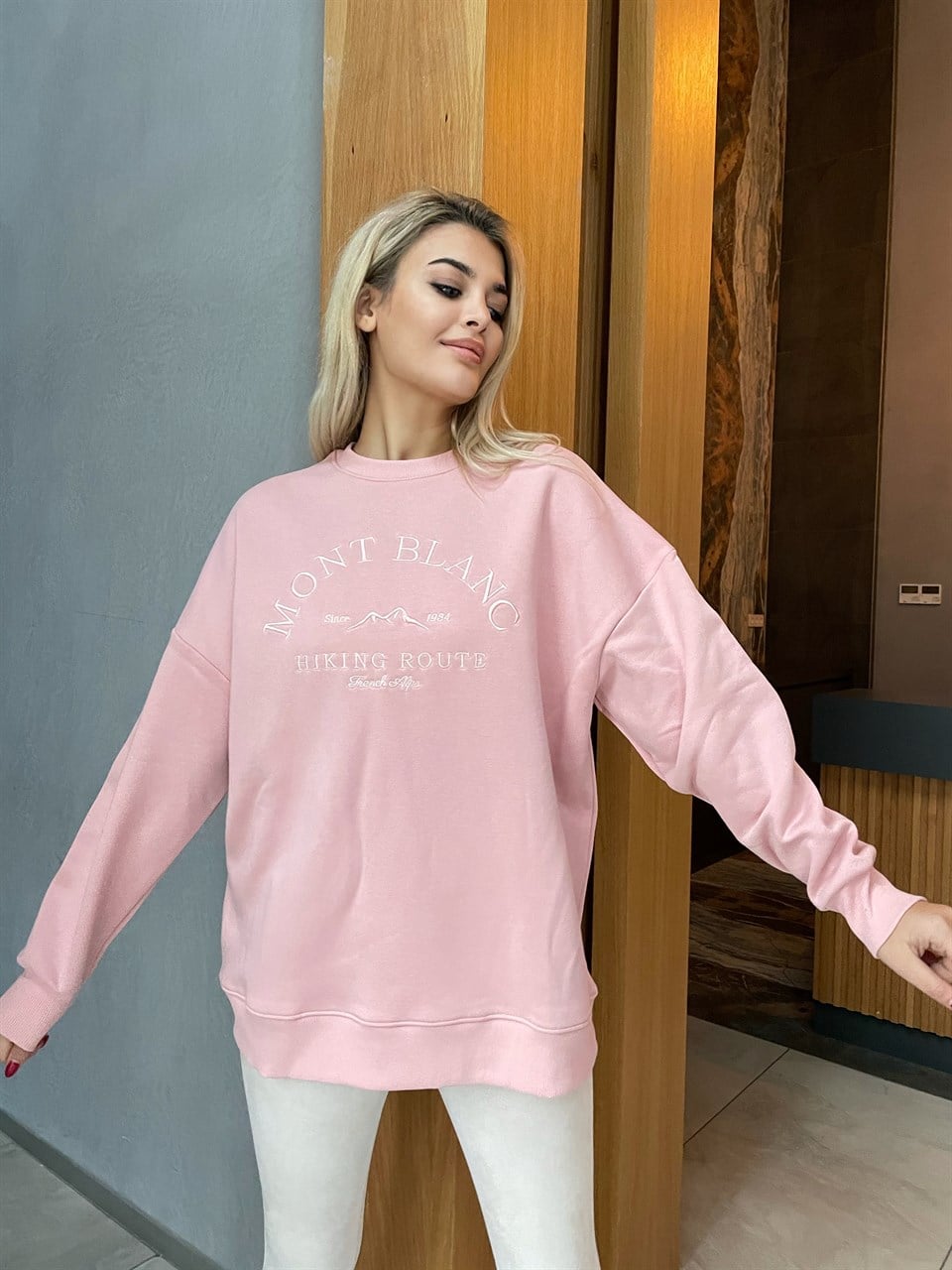 Mont Blanc Yazılı İçi Şardonlu Pembe Sweat