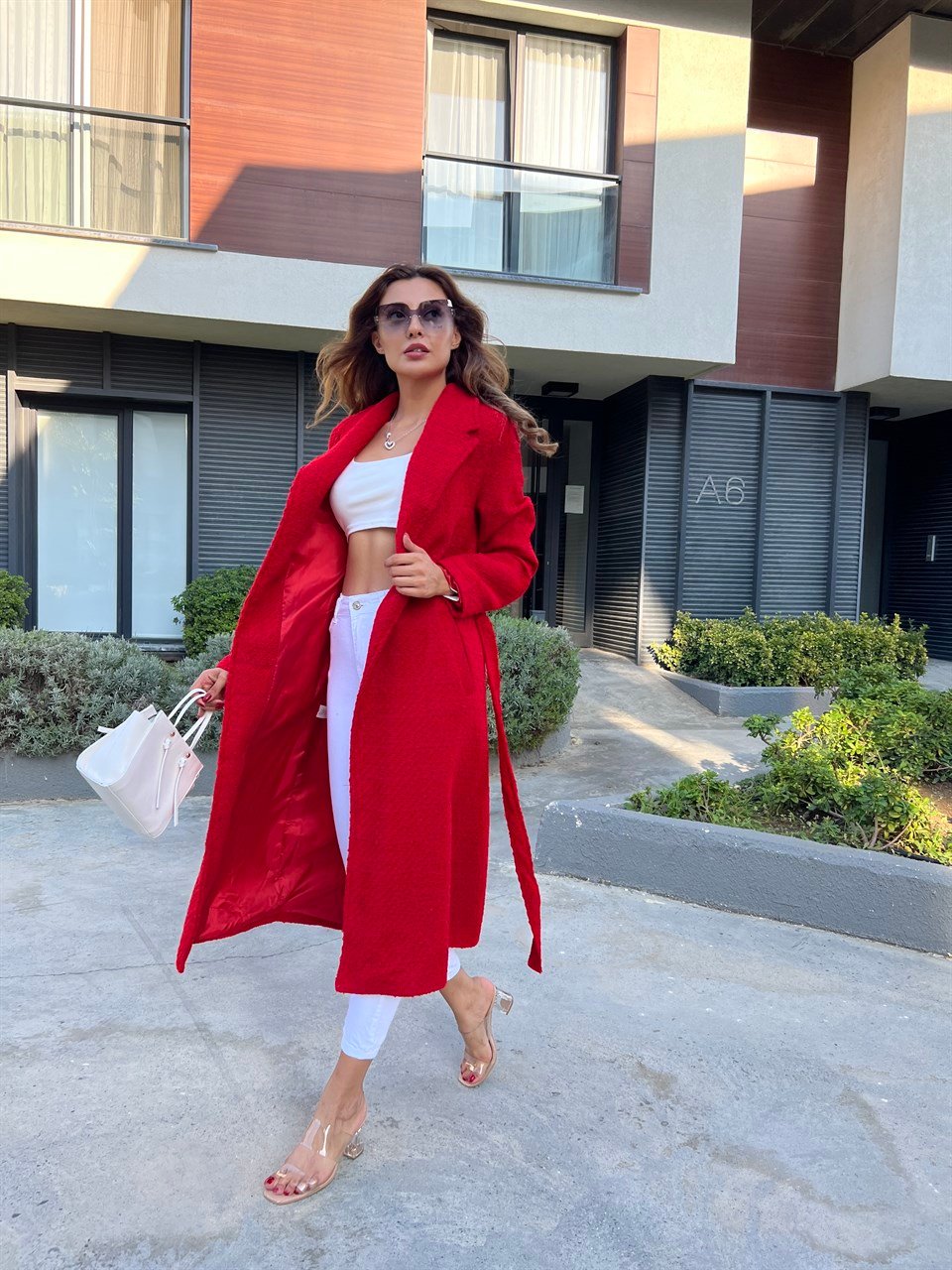 Nilda Kırmızı Kuşaklı Kaban