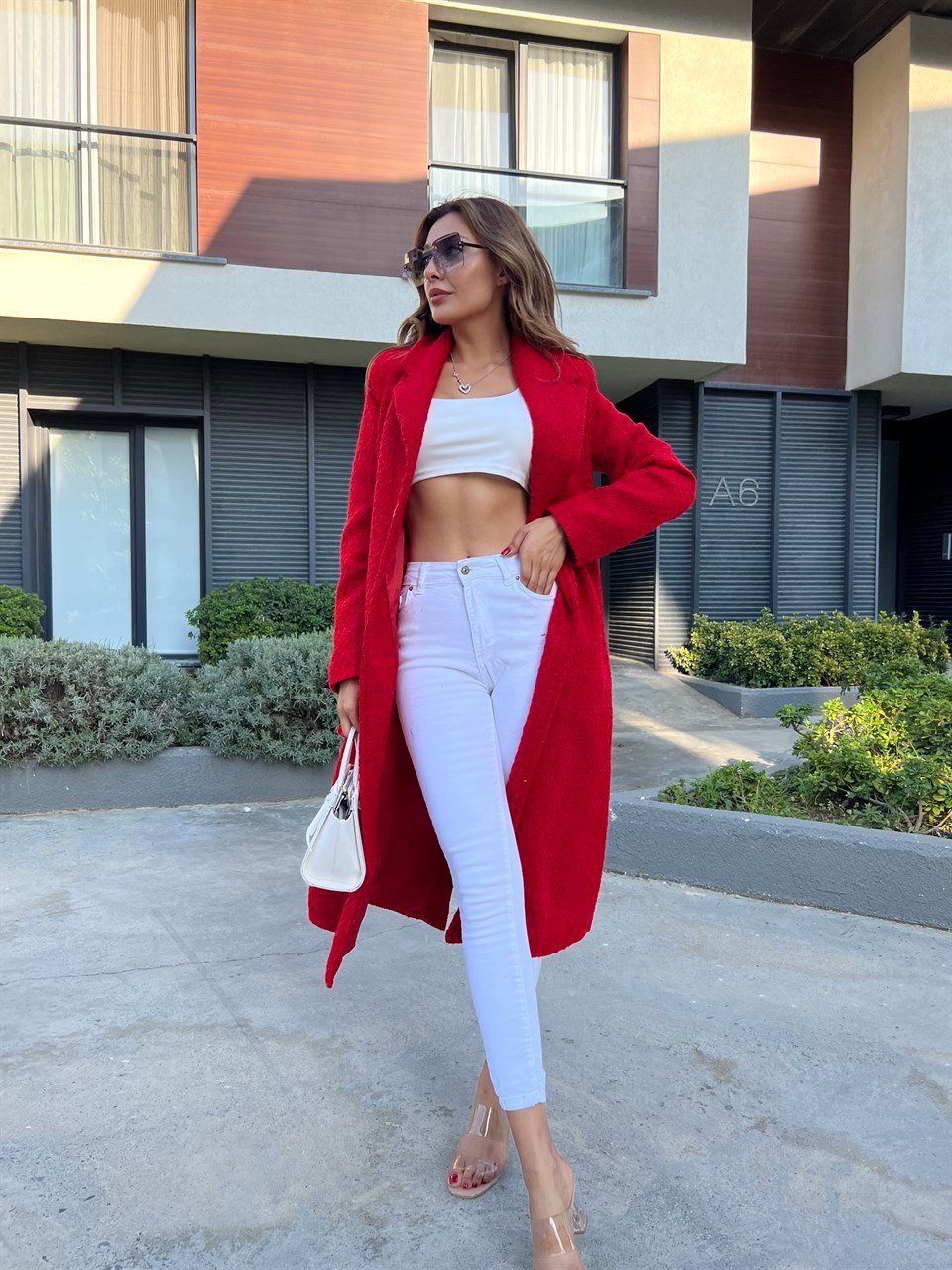 Nilda Kırmızı Kuşaklı Kaban