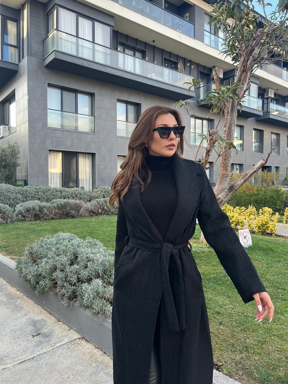 Nilda Siyah Kuşaklı Kaban