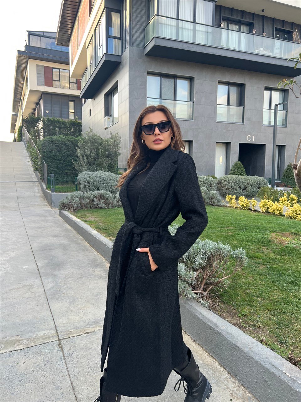 Nilda Siyah Kuşaklı Kaban