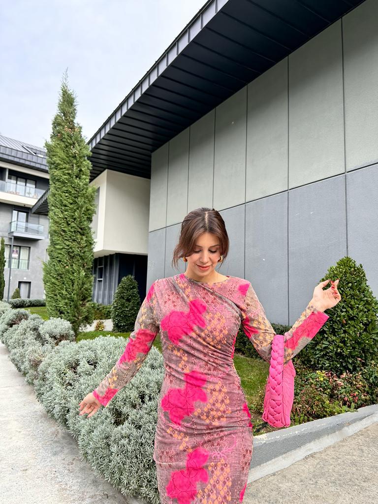 Omuz Büzgülü Pembe Desen Tül Elbise 1707490