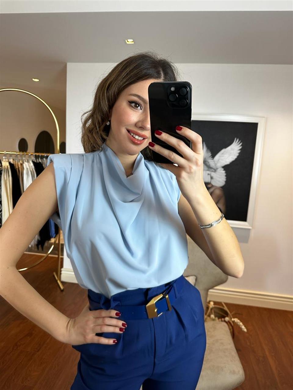 Omuz Vatkalı Bebe Mavisi Bluz 230253