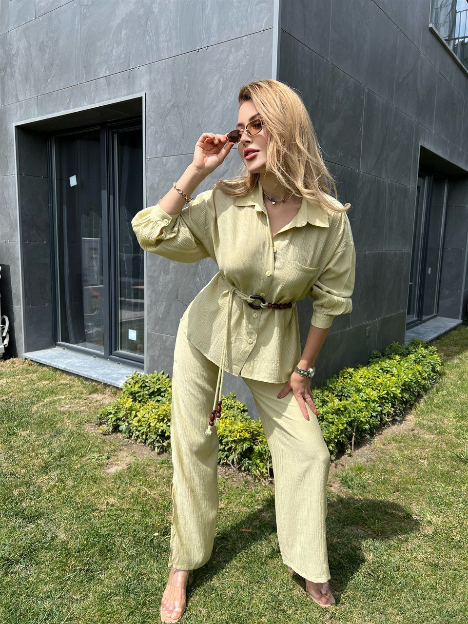 Oversize Kemerli Gömlek Pantolon Takım