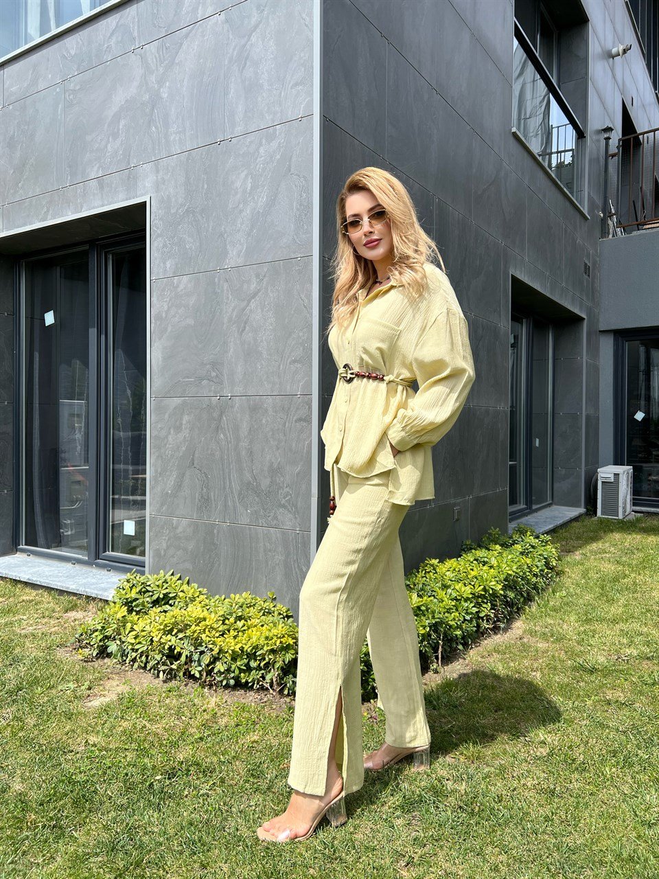 Oversize Kemerli Gömlek Pantolon Takım