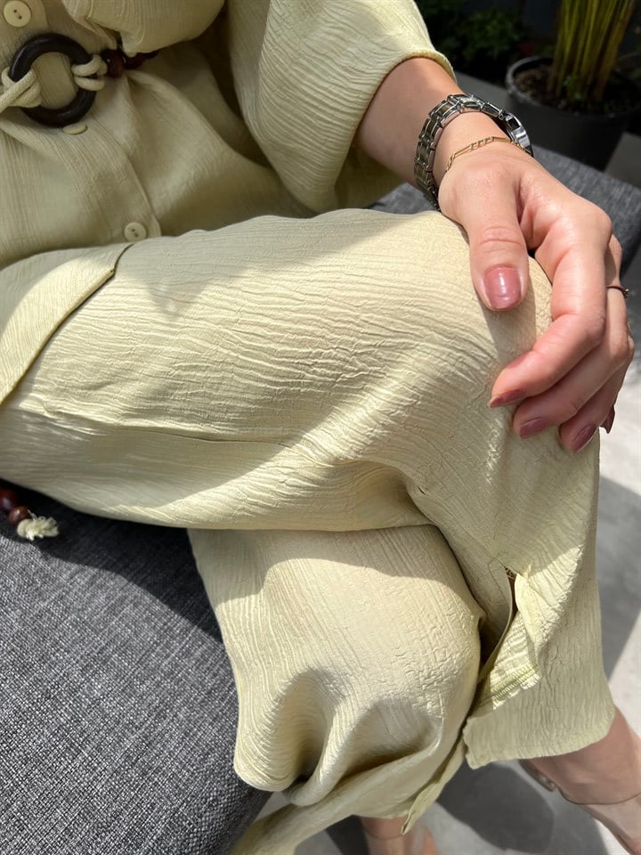 Oversize Kemerli Gömlek Pantolon Takım