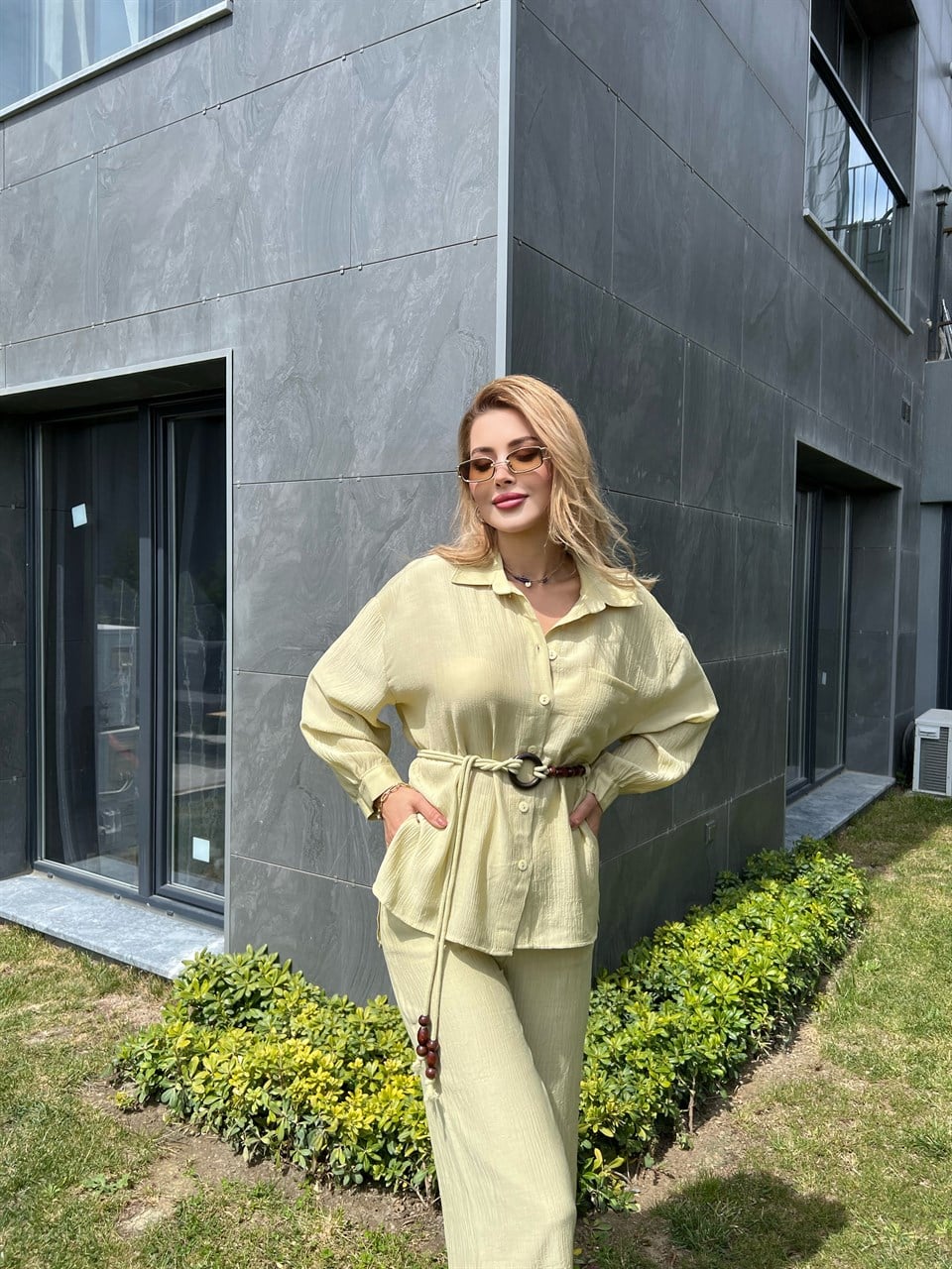Oversize Kemerli Gömlek Pantolon Takım