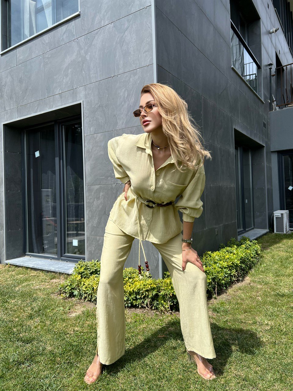 Oversize Kemerli Gömlek Pantolon Takım