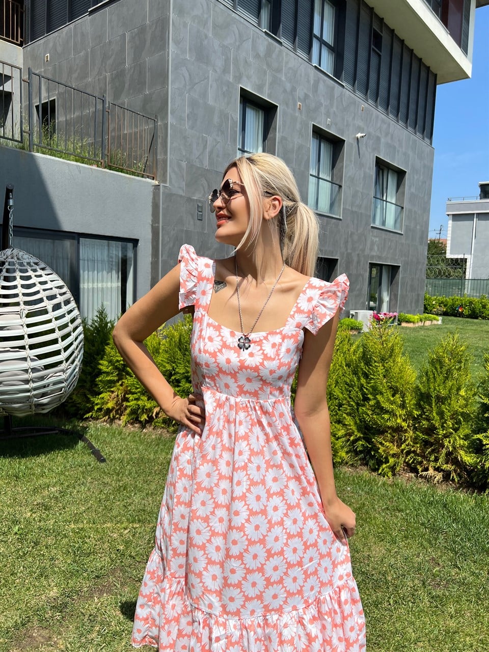 Papatyalı Somon Elbise