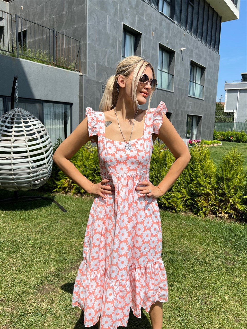 Papatyalı Somon Elbise