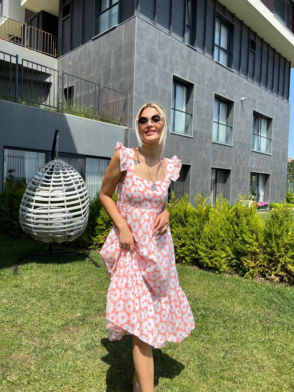Papatyalı Somon Elbise