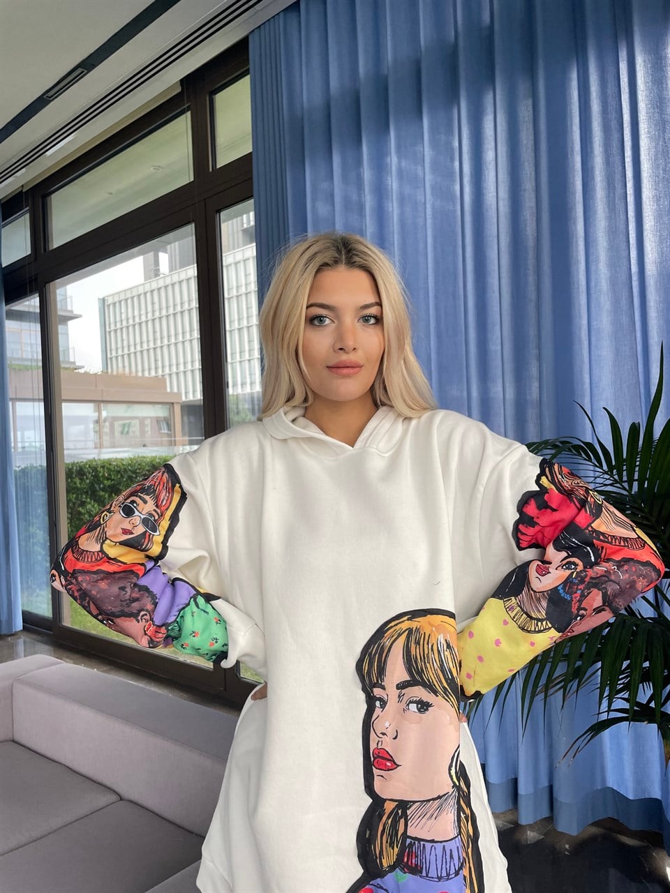 Portrait Kız Baskı Beyaz Sweat