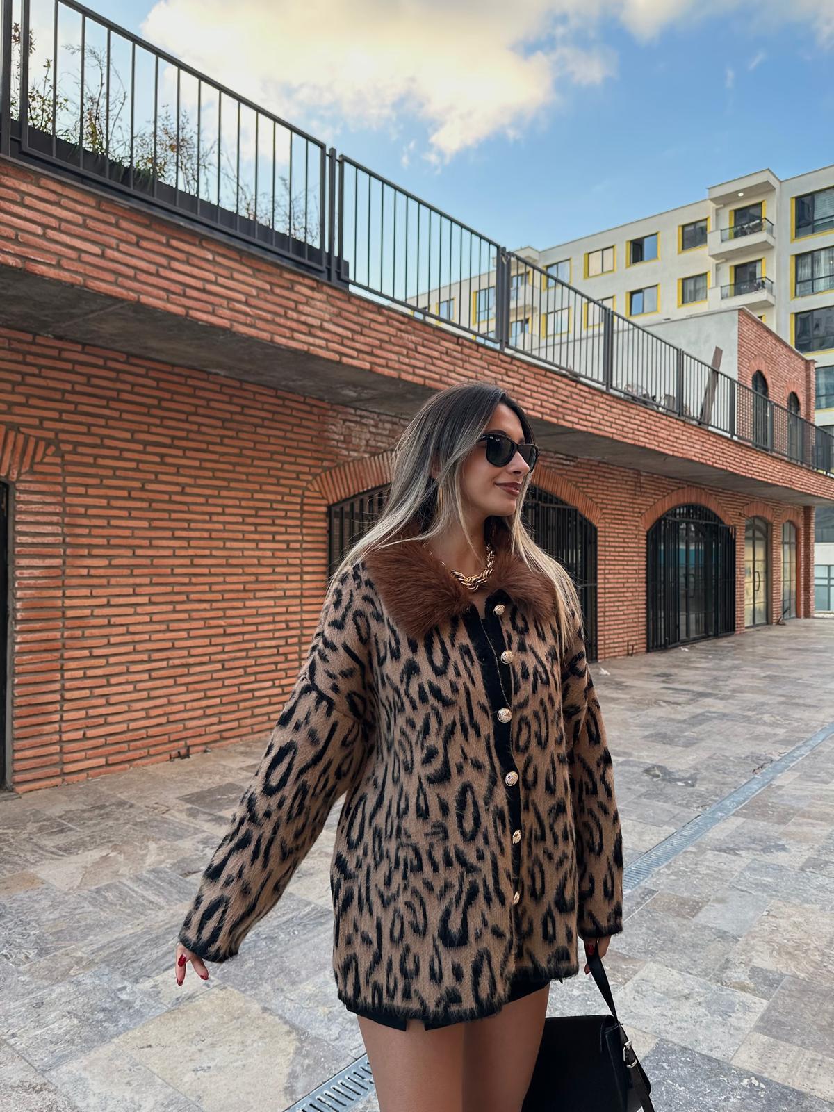 Premium Seri Kahve Kürklü Leopar Desen Hırka hrk1090mzr