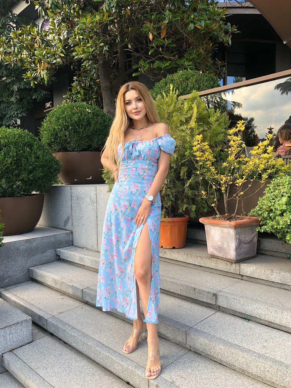 Prenses Yaka  Çiçekli Mavi Elbise