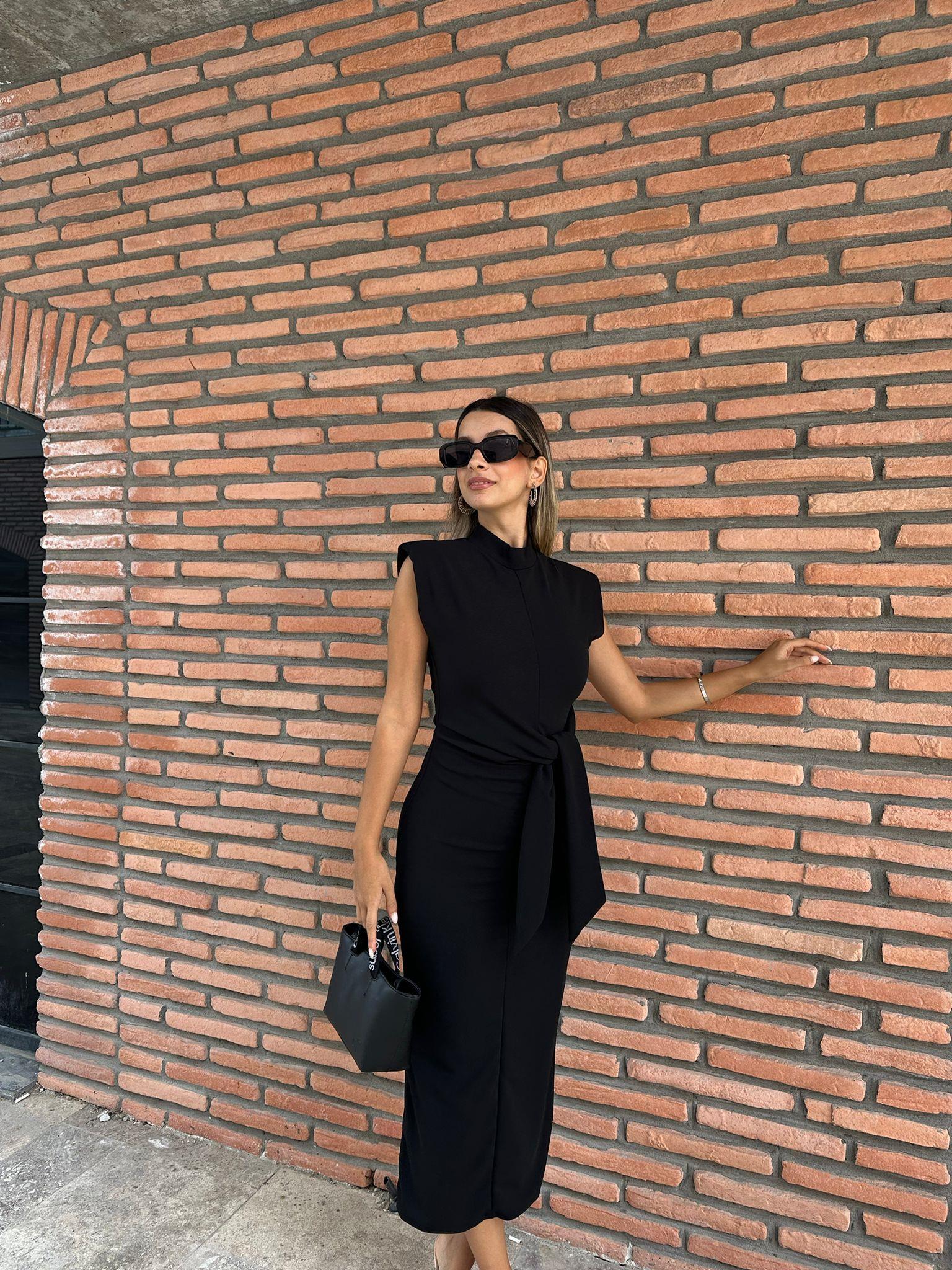 Renata Bağlamalı Siyah Crep Elbise 070621227