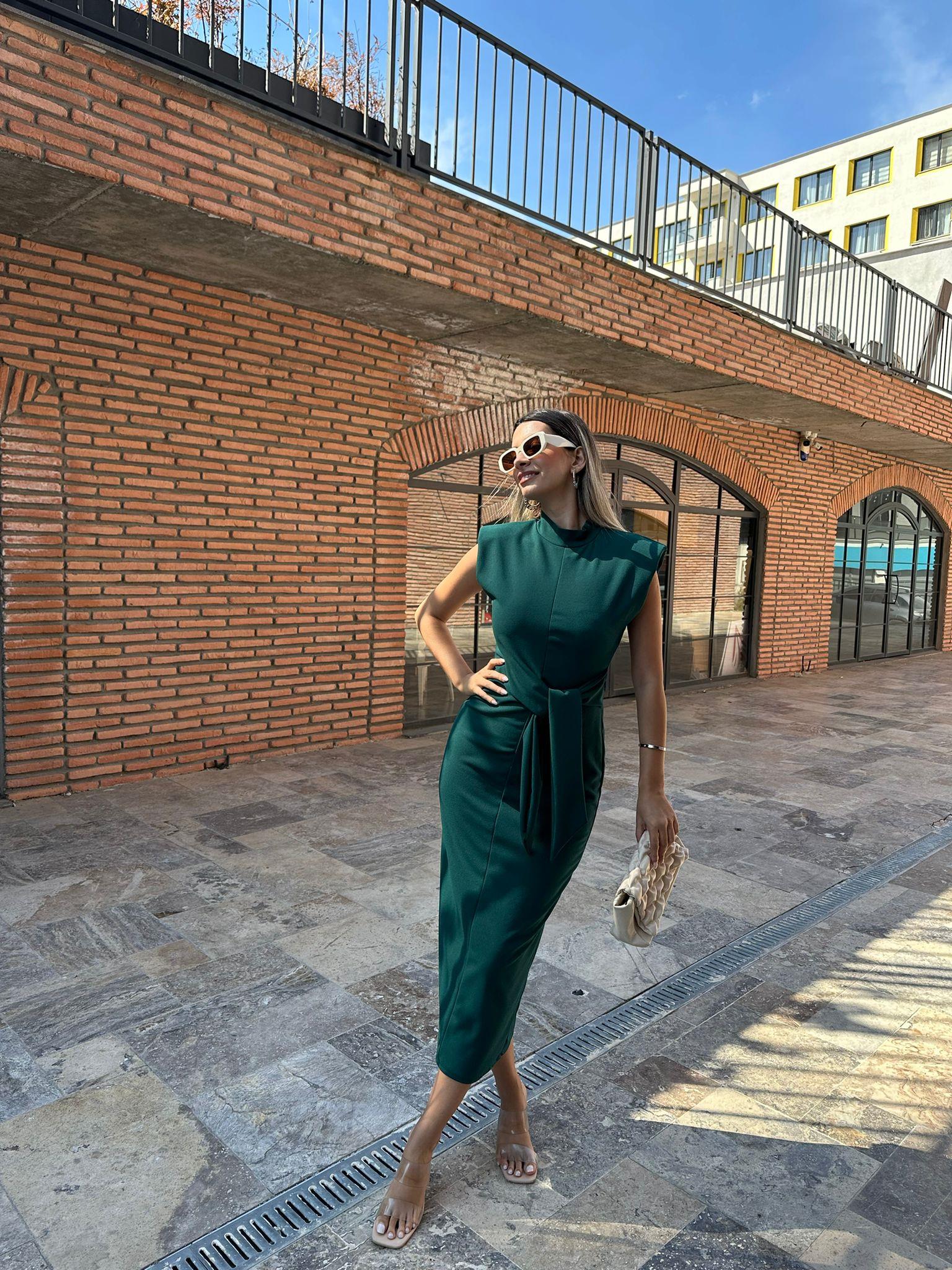 Renata Bağlamalı Yeşil Crep Elbise 070621227
