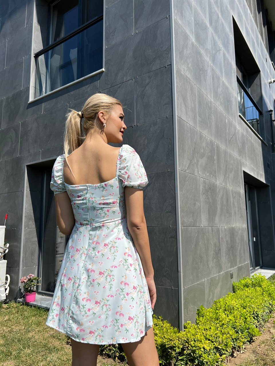 Rina Astarlı Çiçekli Mini Elbise