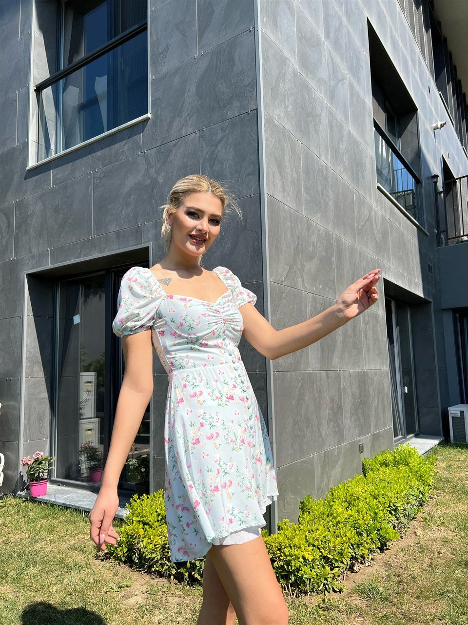 Rina Astarlı Çiçekli Mini Elbise