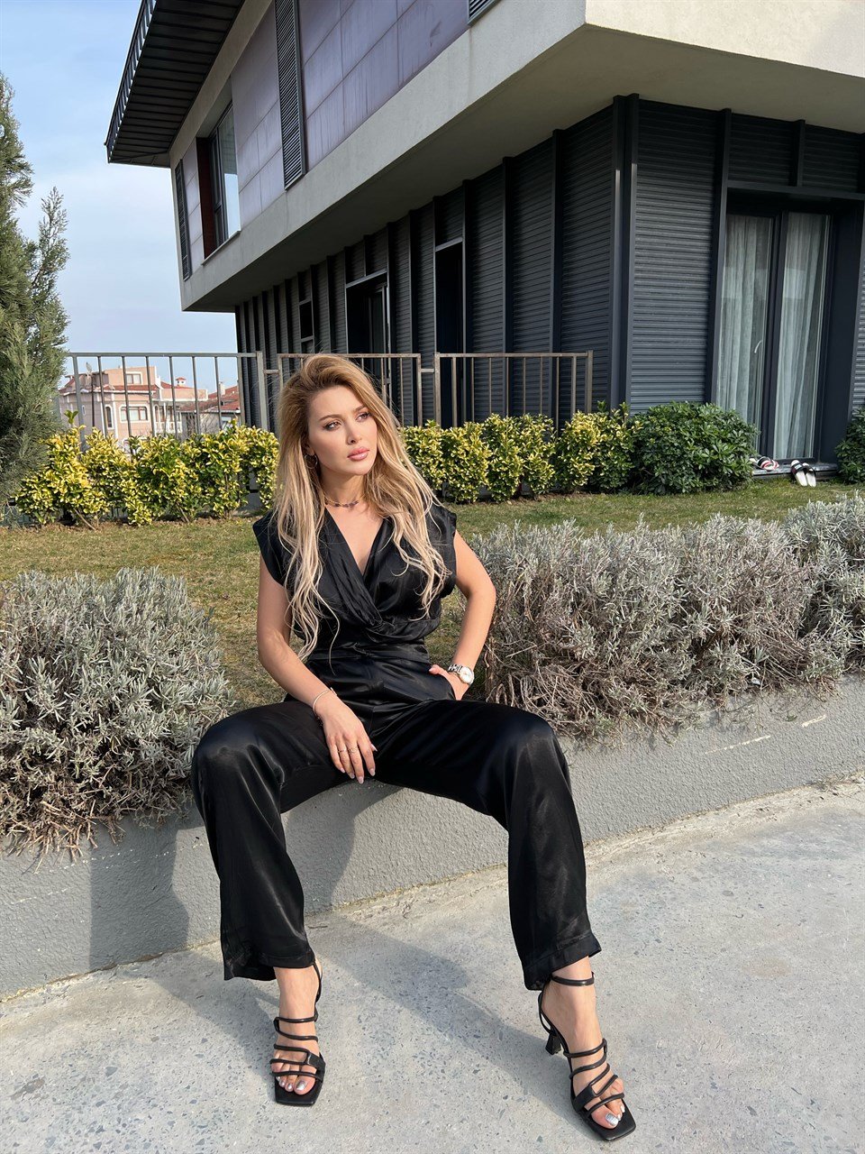 Saten Alore Siyah Takım
